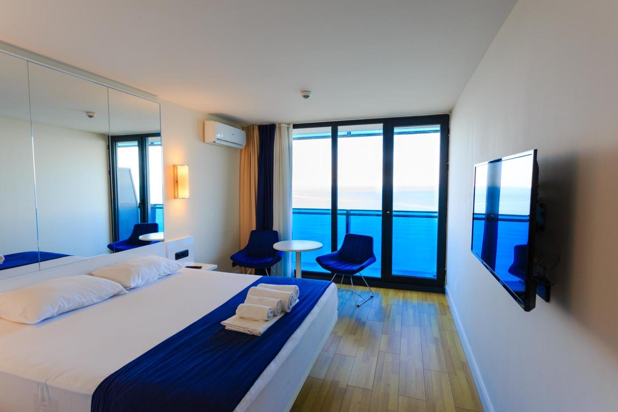 Orbi City Sea View Batumi Eksteriør billede